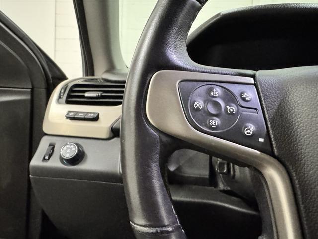 Photo of 2017 Onyx Black GMC Yukon XL