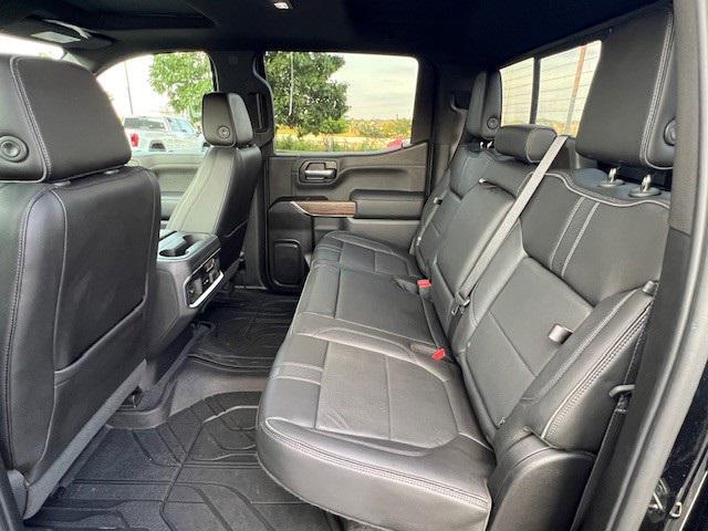 Photo of 2020 Black Chevrolet Silverado 1500
