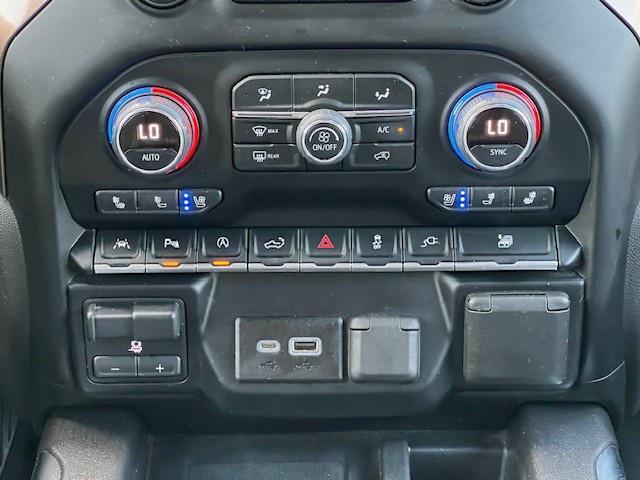 Photo of 2020 Black Chevrolet Silverado 1500