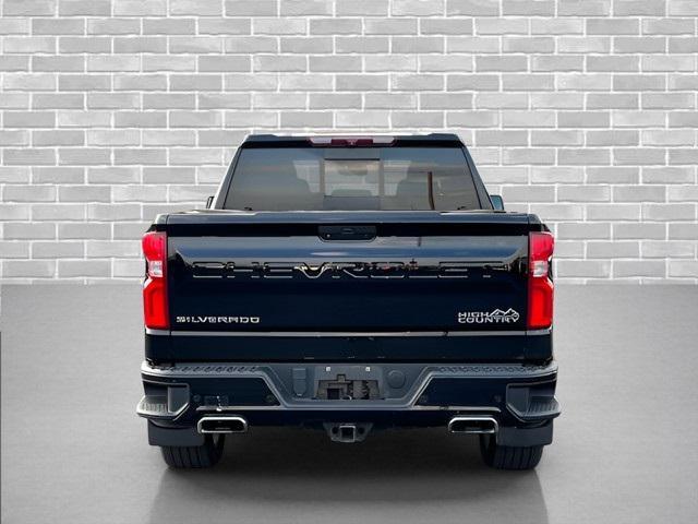 Photo of 2020 Black Chevrolet Silverado 1500
