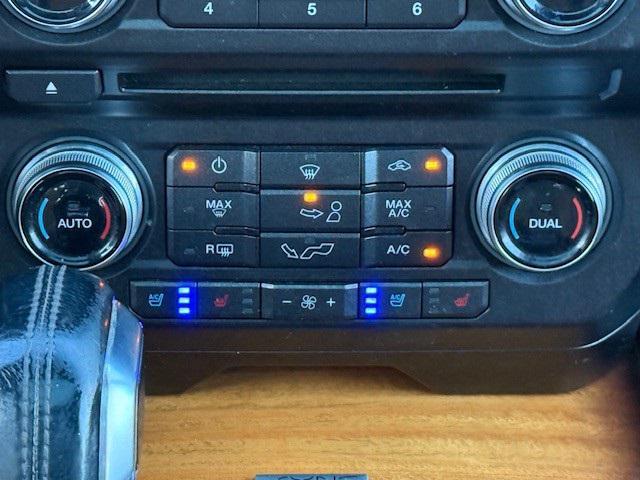 Photo of 2017 WHITE PLATINUM METALLIC TC Ford F-150
