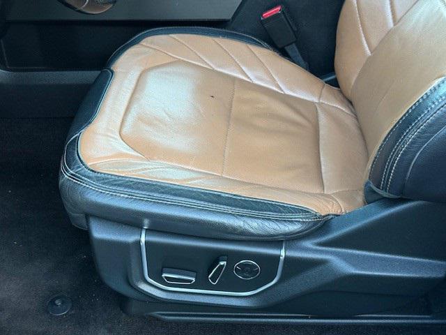 Photo of 2017 WHITE PLATINUM METALLIC TC Ford F-150