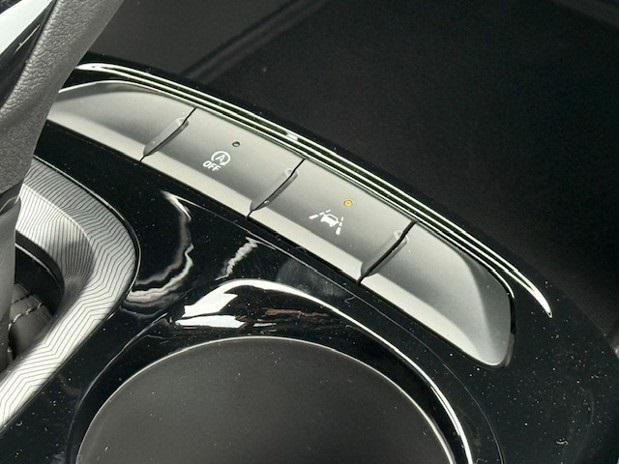 Photo of 2025 Ocean Blue Metallic Buick Envista