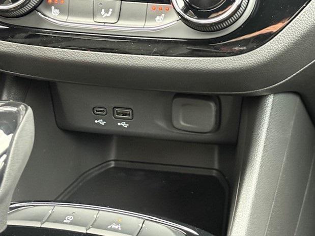 Photo of 2025 Ocean Blue Metallic Buick Envista