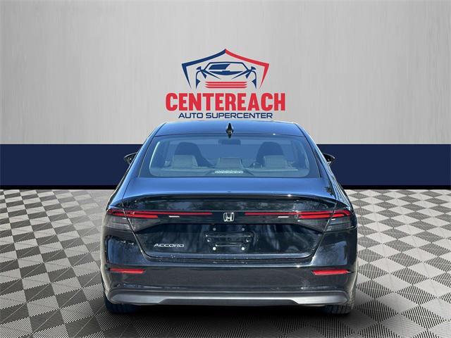 Photo of 2023 Crystal Black Pearl Honda Accord