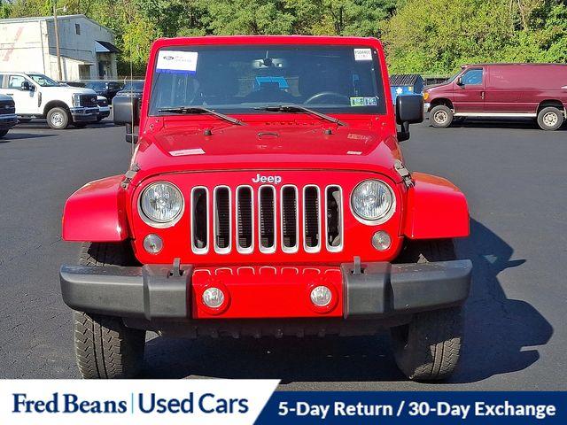 Photo of 2016 Firecracker Red Clearcoat Jeep Wrangler Unlimited