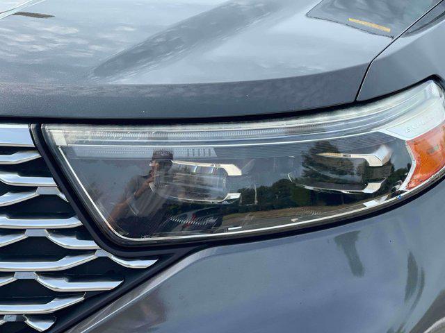Photo of 2020 Magnetic Metallic Ford Explorer