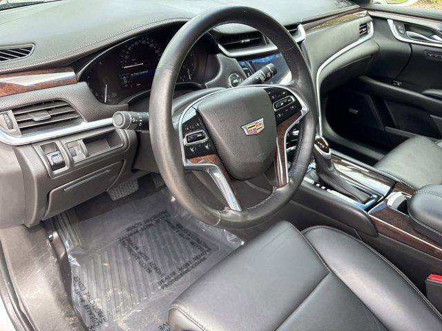 Photo of 2016 Radiant Silver Metallic Cadillac XTS