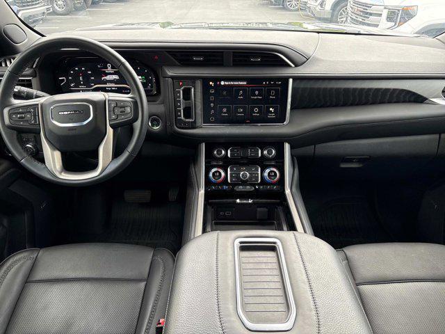 Photo of 2024 Onyx Black GMC Yukon XL
