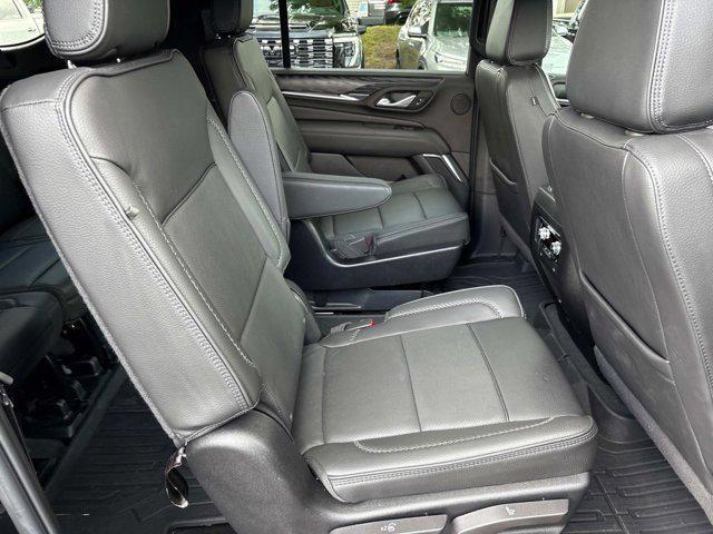 Photo of 2024 Onyx Black GMC Yukon XL