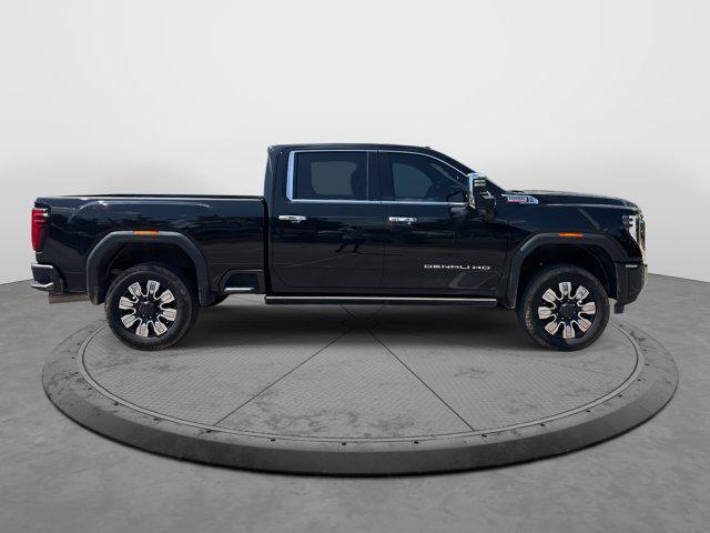 Photo of 2024 Onyx Black GMC Sierra 2500