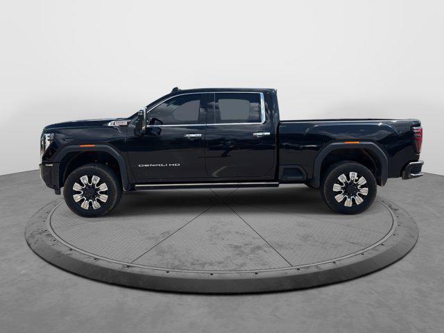Photo of 2024 Onyx Black GMC Sierra 2500