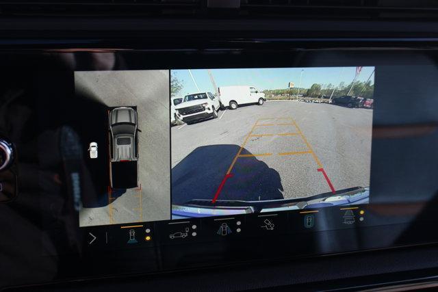 Photo of 2023 Summit White GMC Sierra 1500
