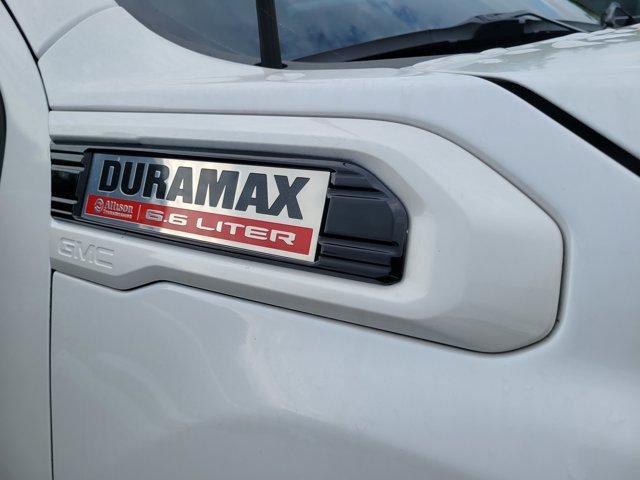 Photo of 2022 White Frost Tri-Coat GMC Sierra 3500