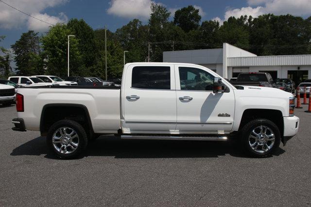 Photo of 2019 Summit White Chevrolet Silverado 2500