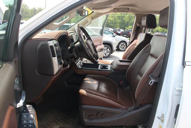 Photo of 2019 Summit White Chevrolet Silverado 2500
