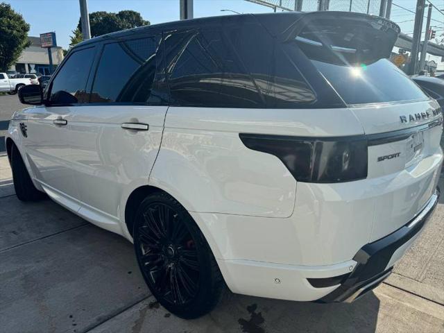 Photo of 2018 White Land Rover Range Rover Sport