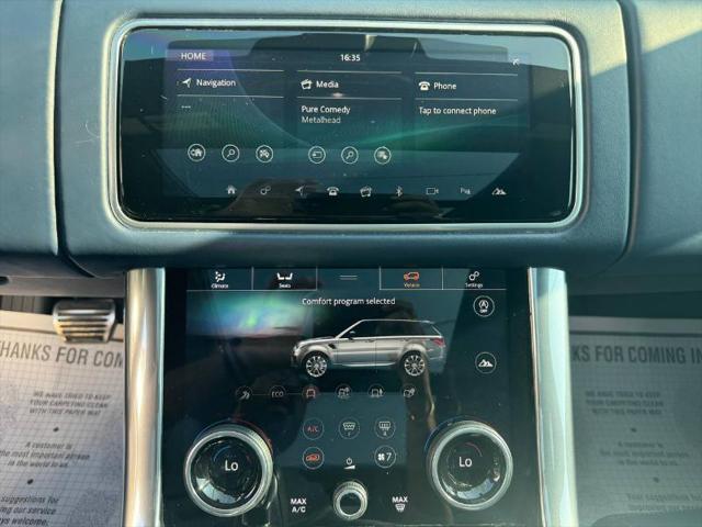 Photo of 2018 White Land Rover Range Rover Sport