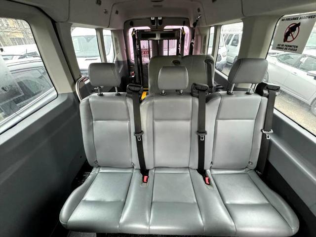 Photo of 2016 White Ford Transit-350