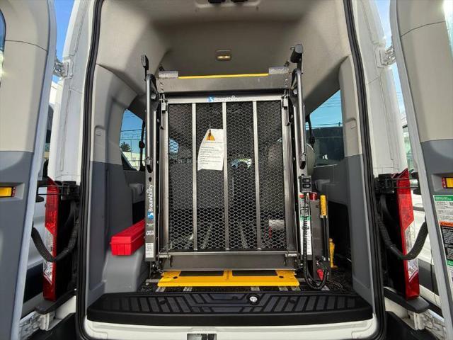 2017 Ford Transit-350