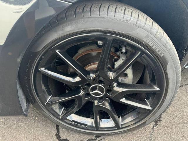 Photo of 2018 Black Mercedes-Benz Metris