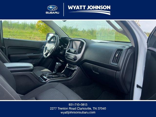 Photo of 2016 Summit White GMC Canyon