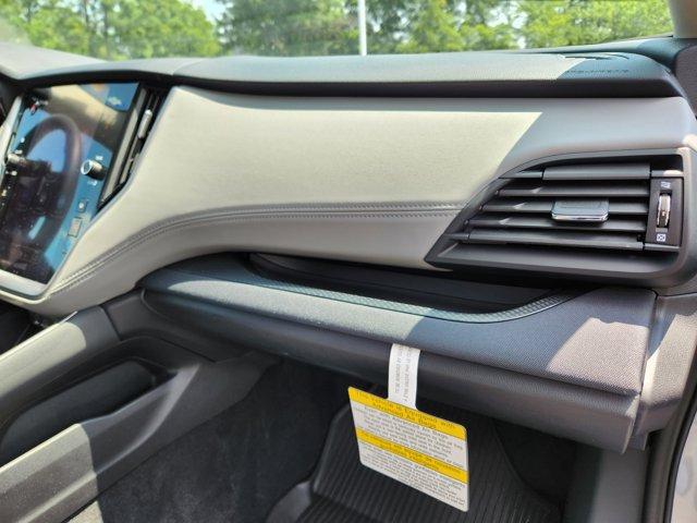 Photo of 2025 Ice Silver Metallic Subaru Outback