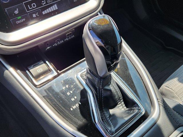 Photo of 2025 Ice Silver Metallic Subaru Outback
