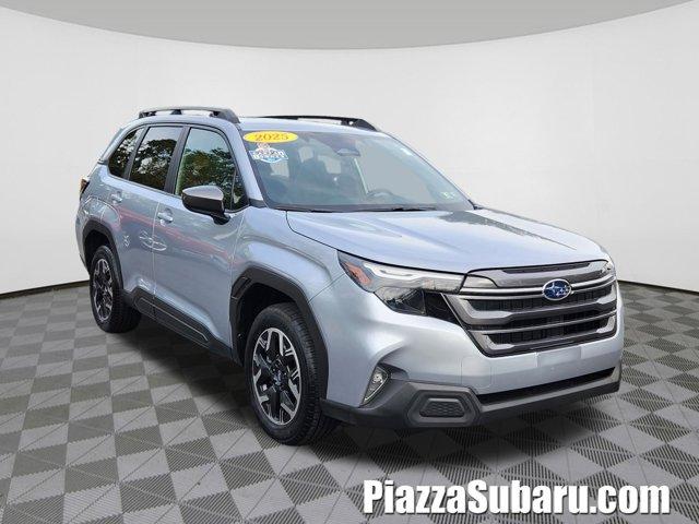 Photo of 2025 Ice Silver Metallic Subaru Forester