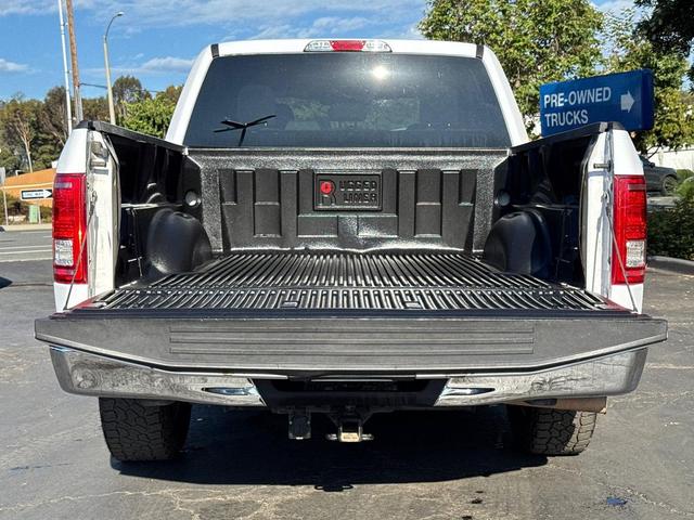 Photo of 2017 Oxford White Ford F-150
