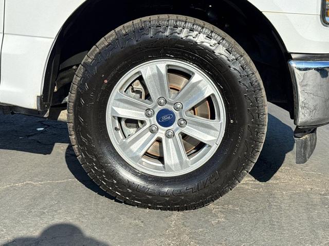 Photo of 2017 Oxford White Ford F-150