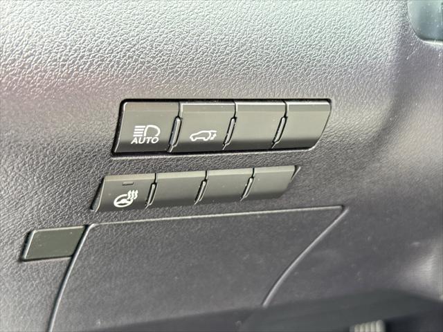Photo of 2022 Nebula Gray Pearl Lexus RX 350