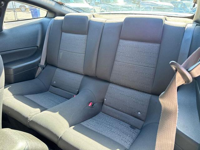Photo of 2009 Silver Ford Mustang
