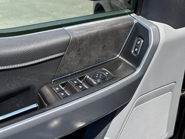 Photo of 2024 Black Metallic Ford F-150