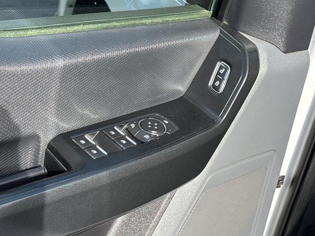 Photo of 2022 Oxford White Ford F-150