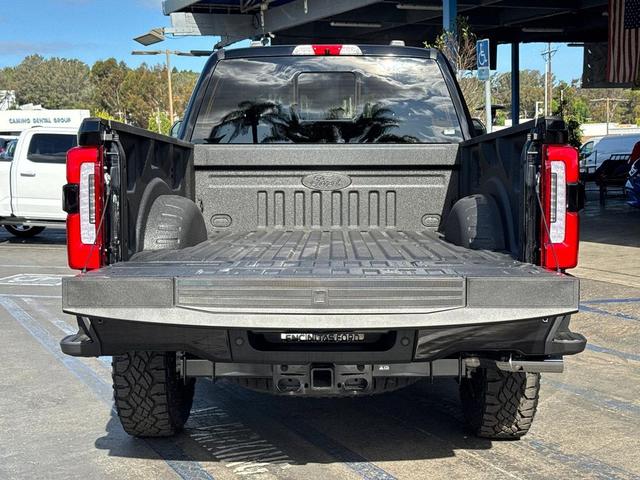 Photo of 2025 Agate Black Metallic Ford F-250