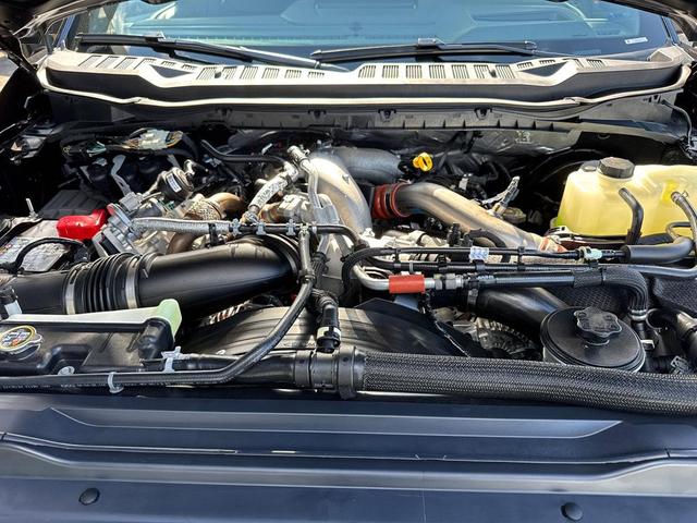 Photo of 2025 Agate Black Metallic Ford F-250