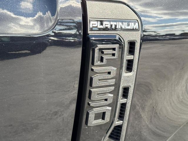 Photo of 2025 Agate Black Metallic Ford F-250
