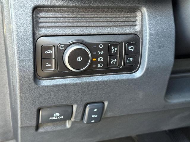 Photo of 2025 Agate Black Metallic Ford F-250