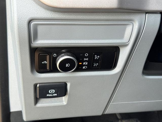 Photo of 2023 Antimatter Blue Metallic Ford F-150