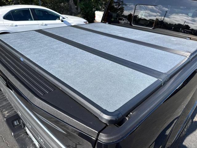 Photo of 2020 Agate Black Metallic Ford F-150