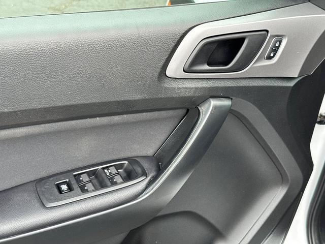Photo of 2022 Oxford White Ford Ranger