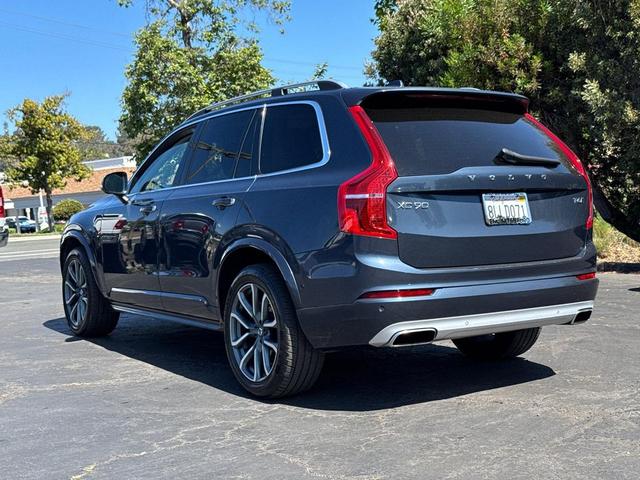 Photo of 2019 Bursting Blue Metallic Volvo XC90