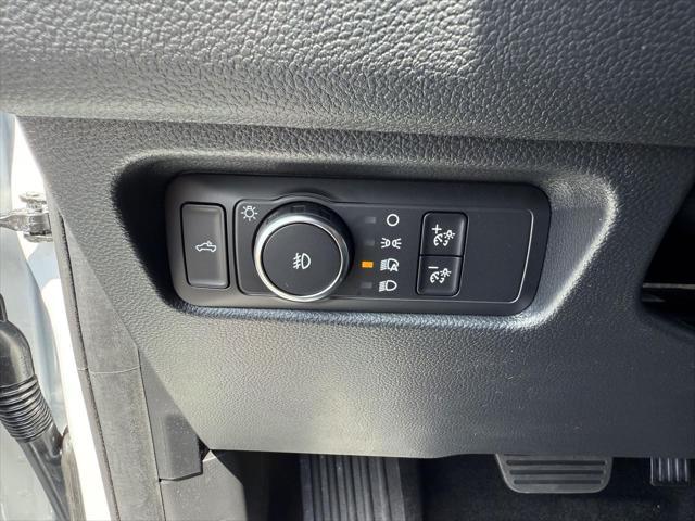 Photo of 2025 Oxford White Ford Ranger