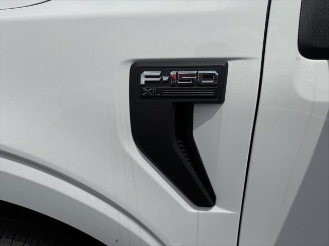 Photo of 2025 Oxford White Ford F-150