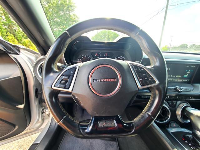 Photo of 2017 Silver Ice Metallic Chevrolet Camaro
