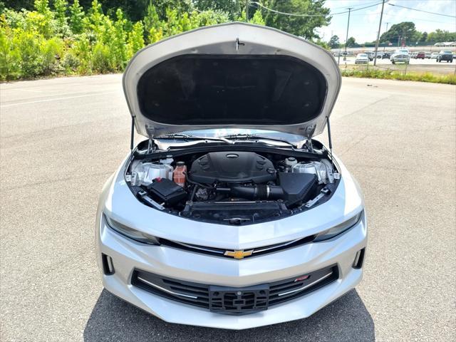 Photo of 2017 Silver Ice Metallic Chevrolet Camaro