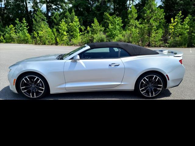 Photo of 2017 Silver Ice Metallic Chevrolet Camaro