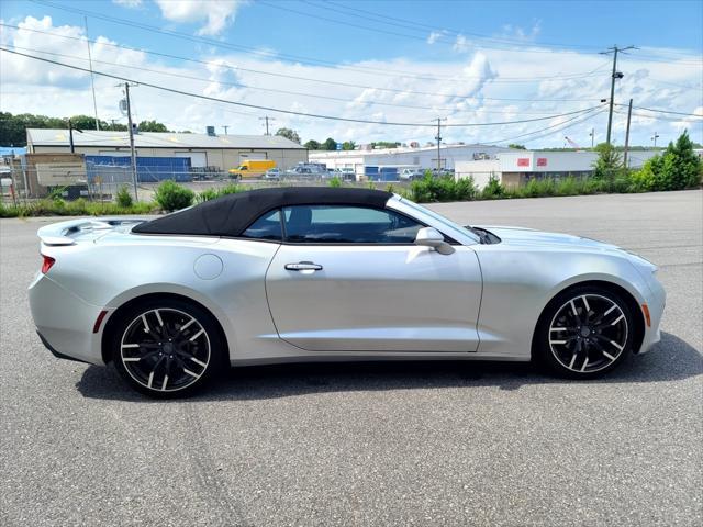 Photo of 2017 Silver Ice Metallic Chevrolet Camaro