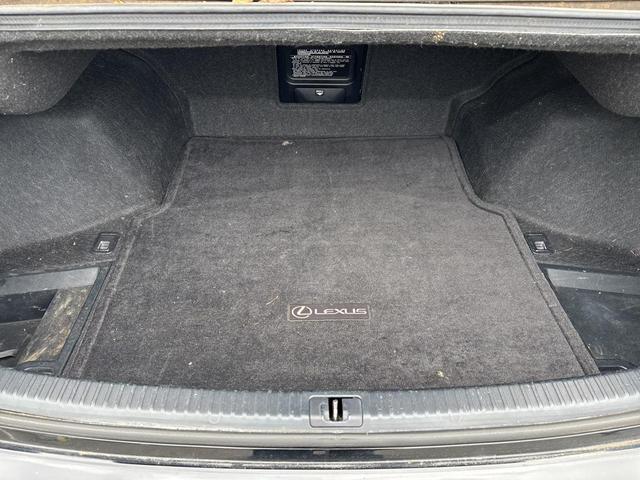 Photo of 2012 Obsidian Lexus IS 250